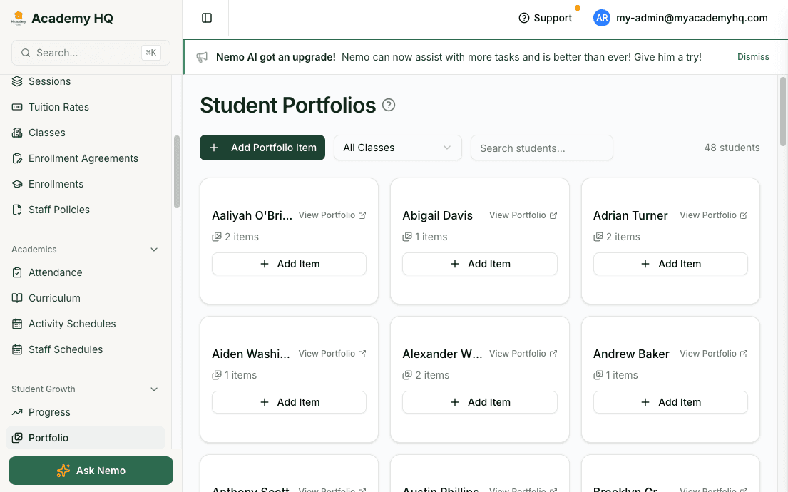 Screenshot: student portfolio management with per-student items and class-level views